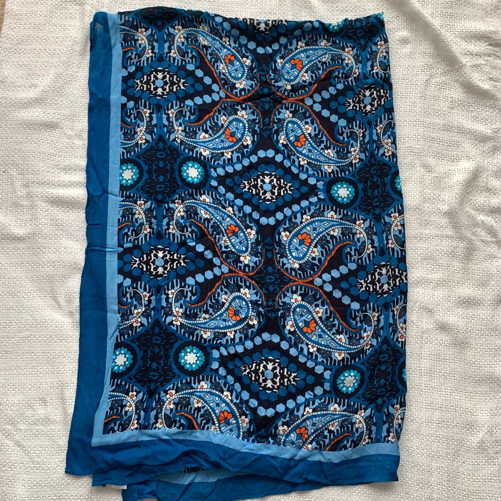 Vera Bradley scarf